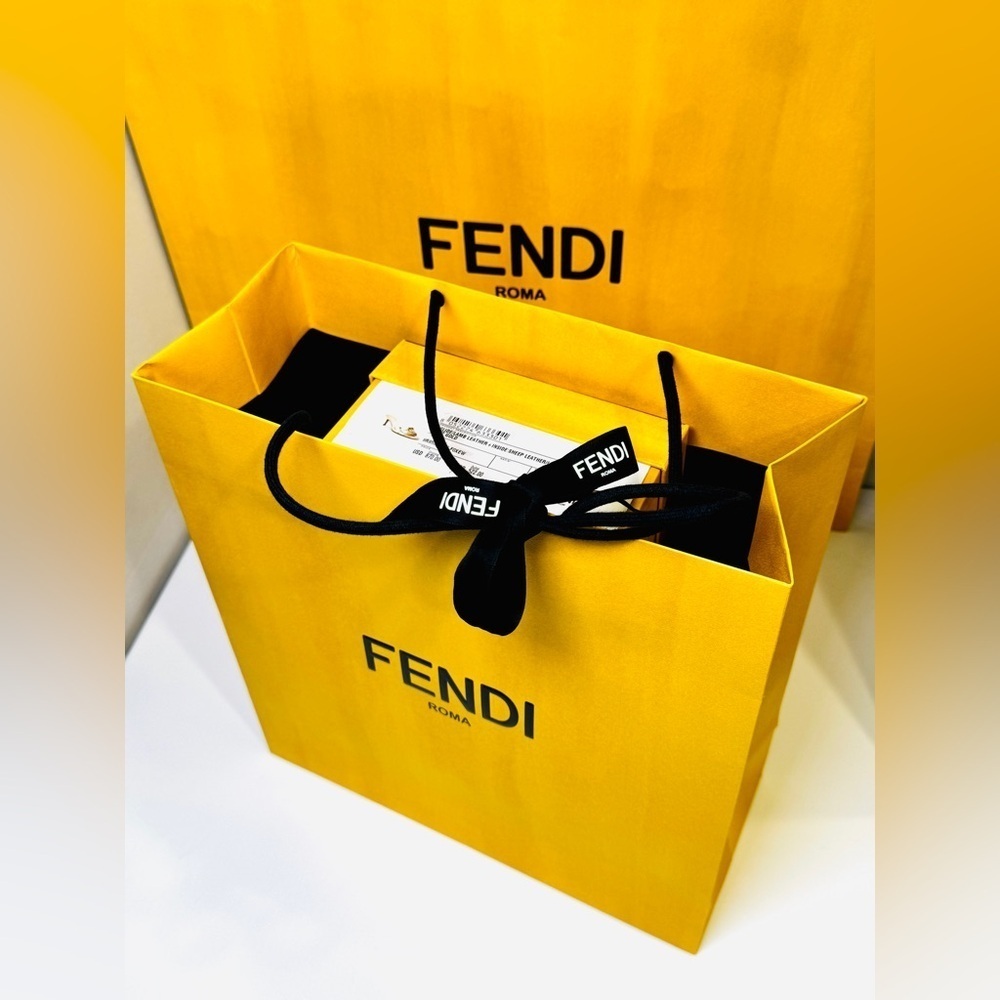 Fendi FFold Metallic Leather Kitten-Heel Sandal Light Gold Open Toe Slide Size36 - Picture 16 of 16